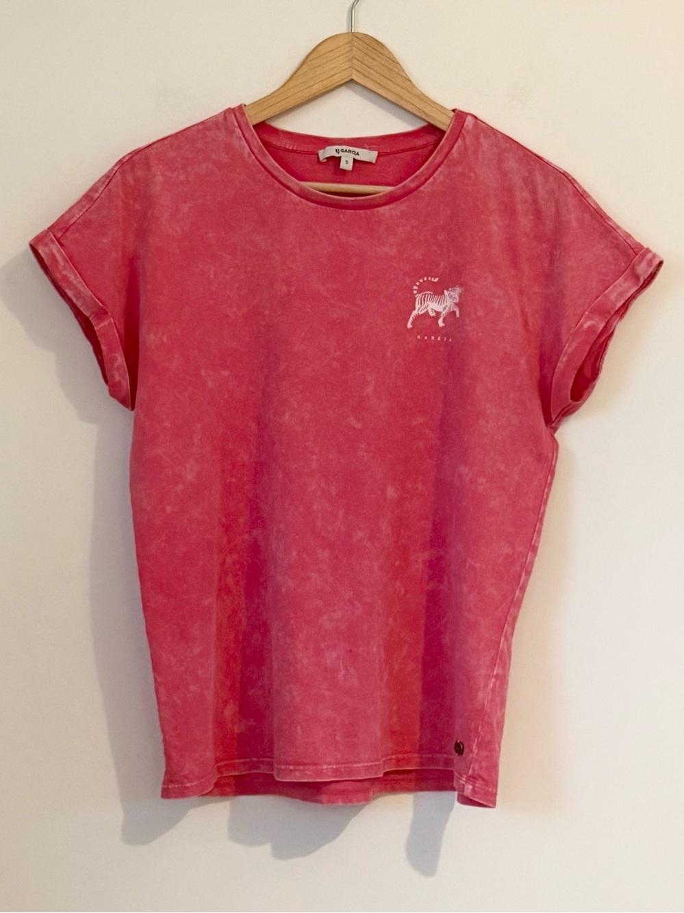 Garcia Pink Distressed Vintage Inspired Acid Wash Short Sleeve T Shirt